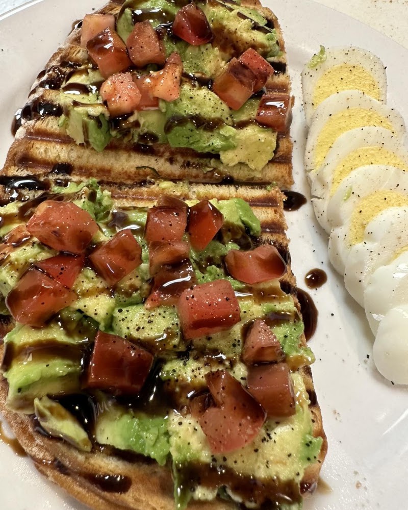 Peckish Cafe & Coffeehouse at The Hen House photo 4