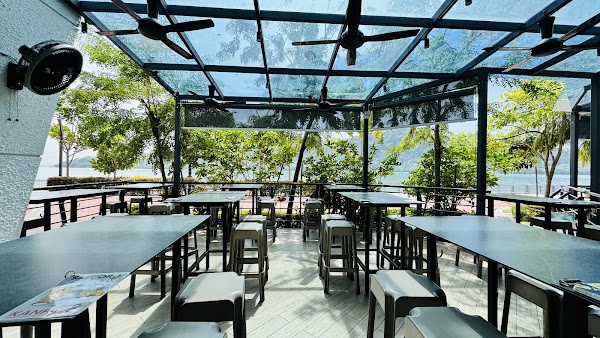 The Brew House - Photo 1