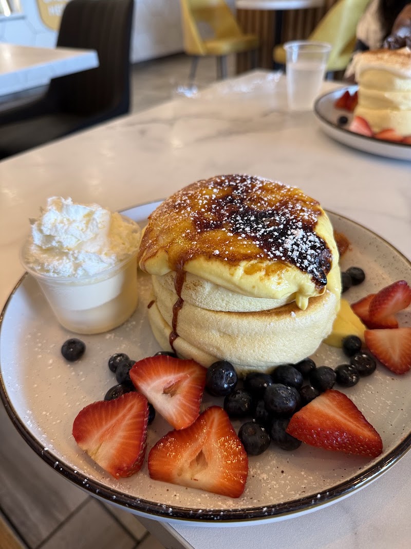 Fluffy Fluffy Dessert cafe photo 3