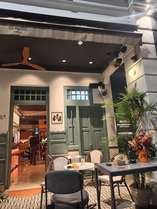Leila Singapore fotoğraf 1