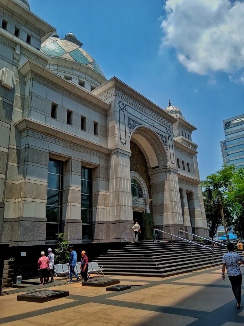 Jami' Baitul Ihsan Mosque photo 2