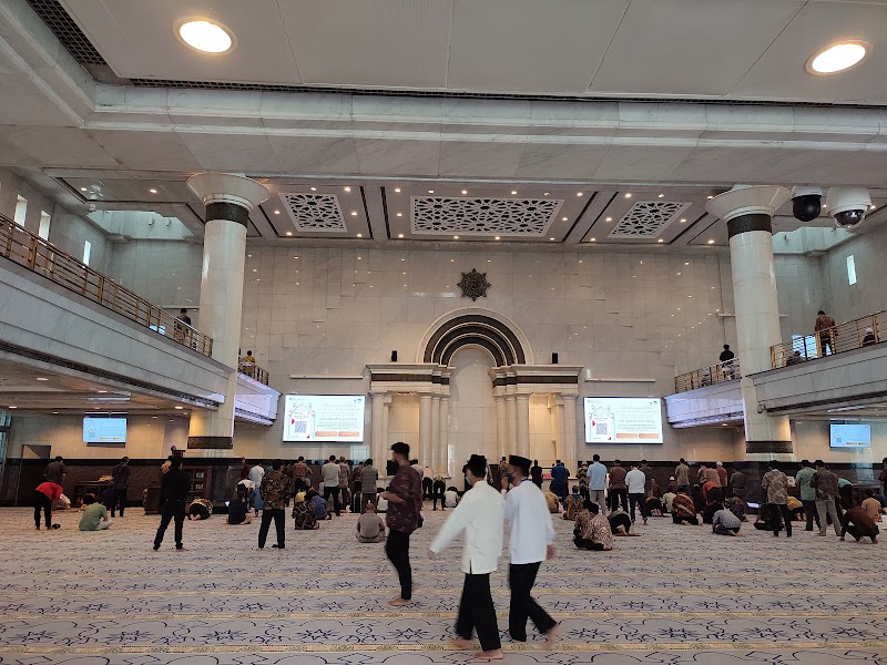 Jami' Baitul Ihsan Mosque photo 1