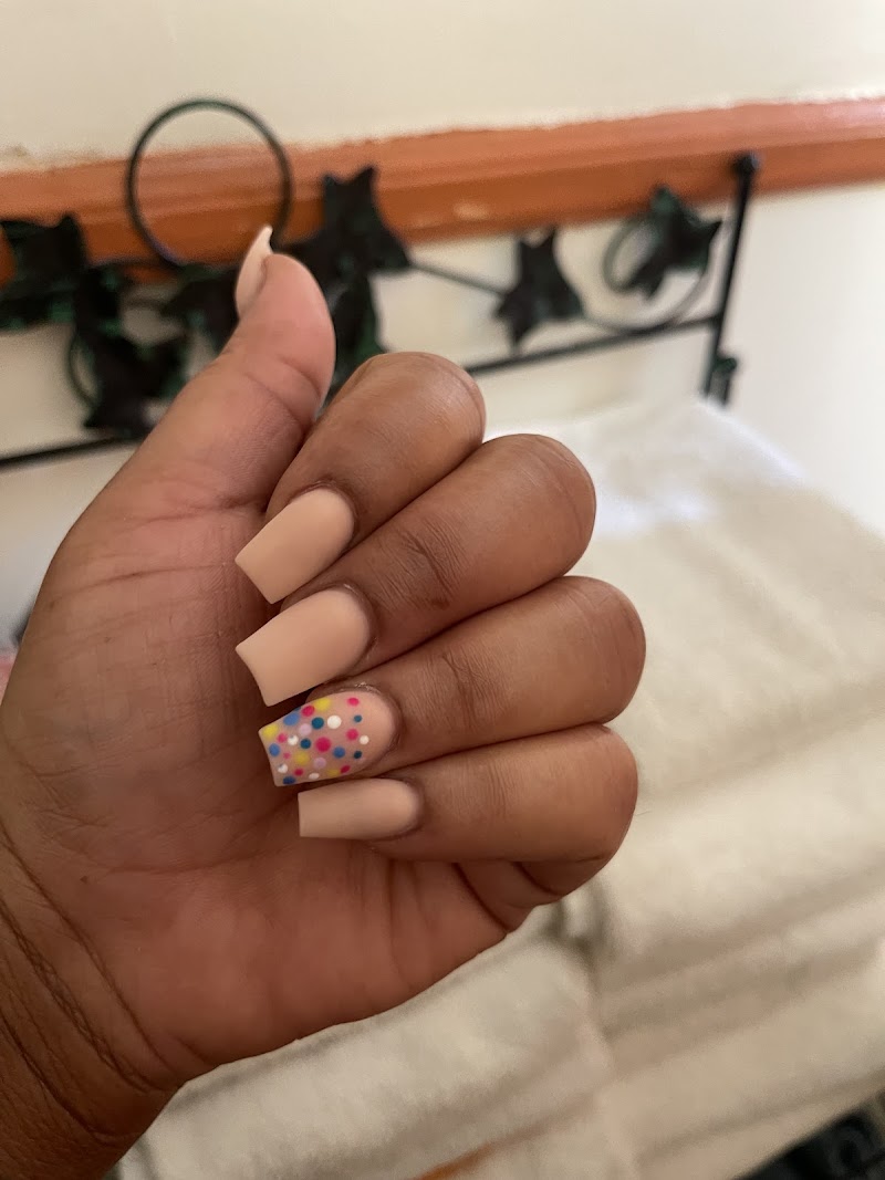 Pressed Nail & Glam Spa