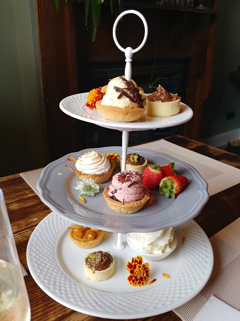 Autumn Rooms photo 2