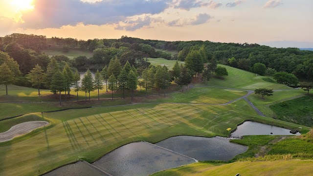 Karasuyama Castle Country Club - Photo 1