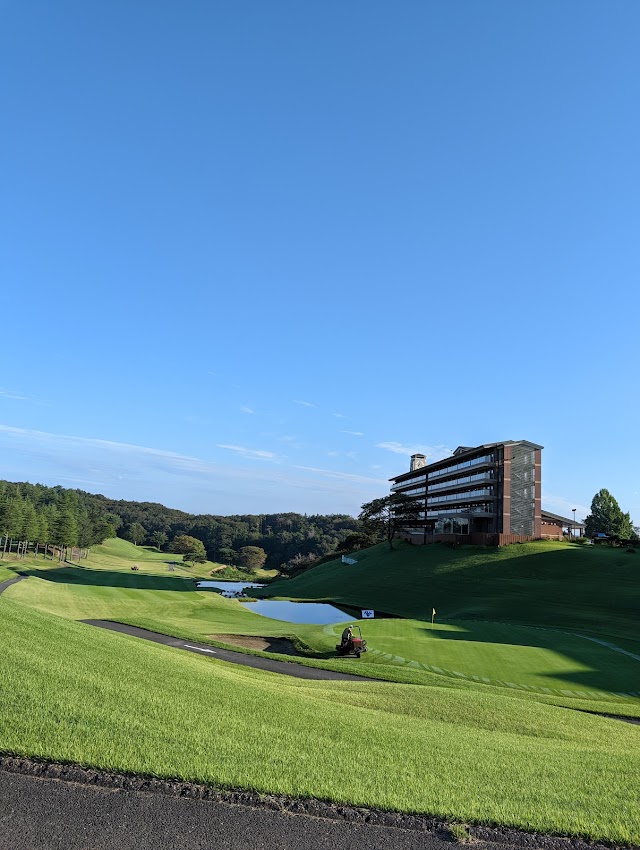 Karasuyama Castle Country Club - Photo 2