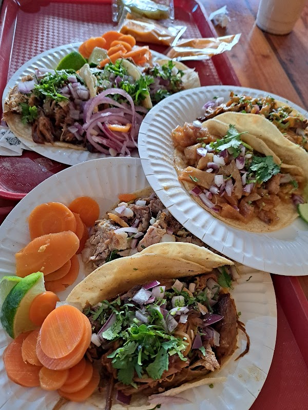 Carnitas El Artista photo 3