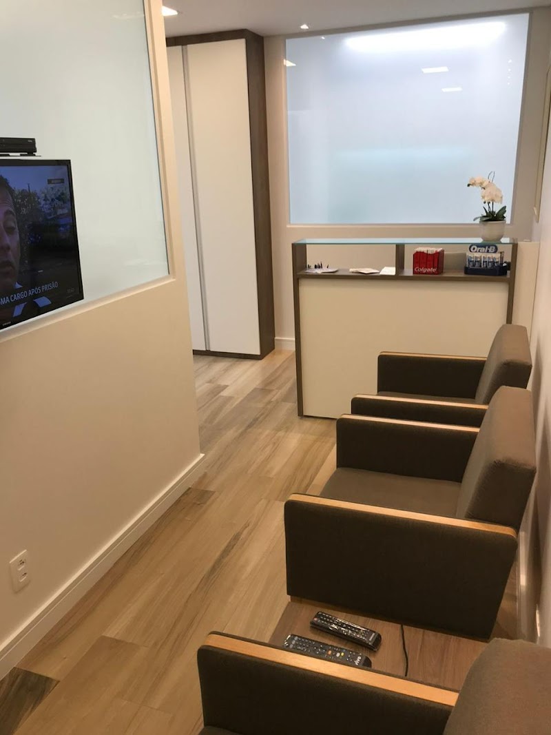 Dra. Julia Marangoni - Dentista no Itaim Bibi - Invisalign - foto 5