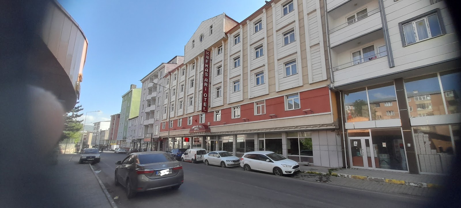 Kafkas Ari Hotel mekanı
