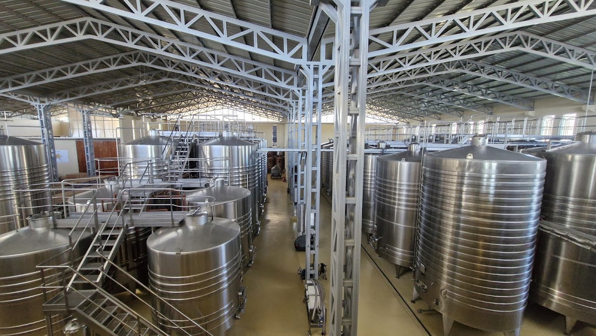 BODEGAS KUHLMANN (Singani Los Parrales)