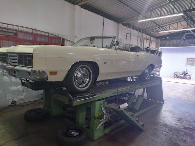 Foto de Paulista Pneus Auto Center e Borracharia - Serviços Automotivos