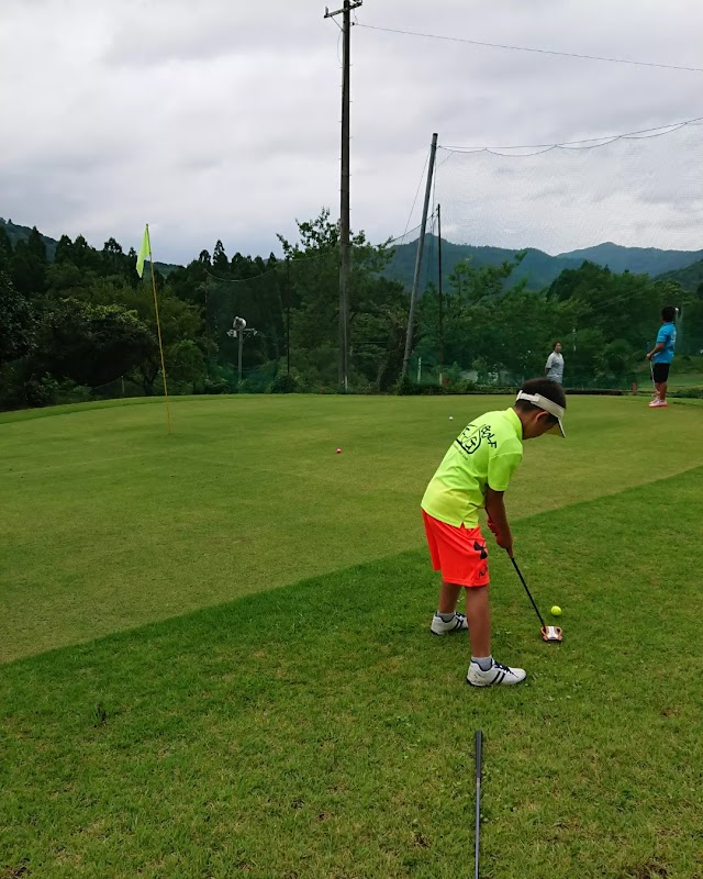 Fukuchiyama Higashi Golf Club - Photo 2