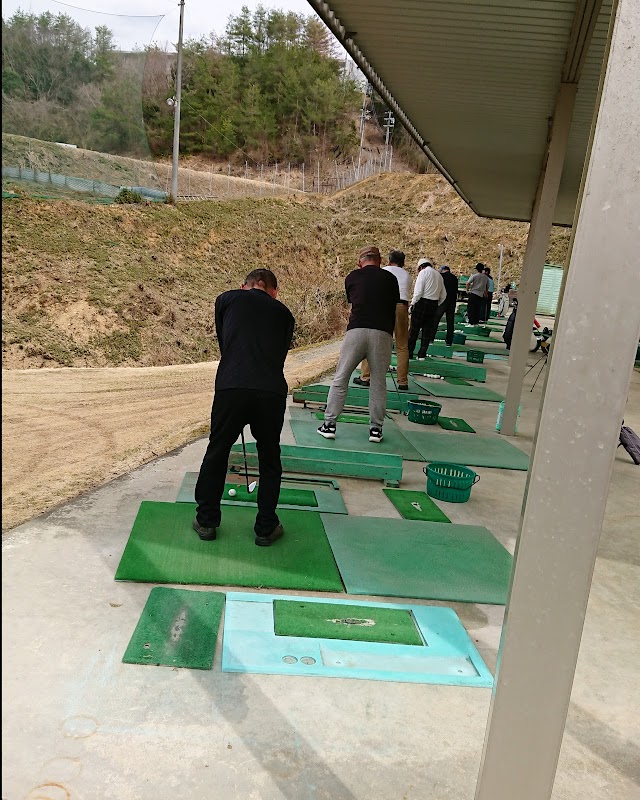 Fukuchiyama Higashi Golf Club - Photo 3