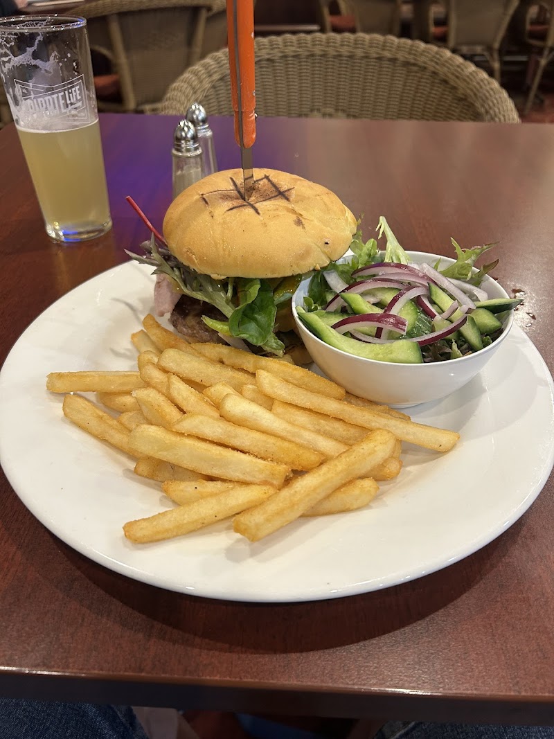 Elephant & Castle Hotel photo 8