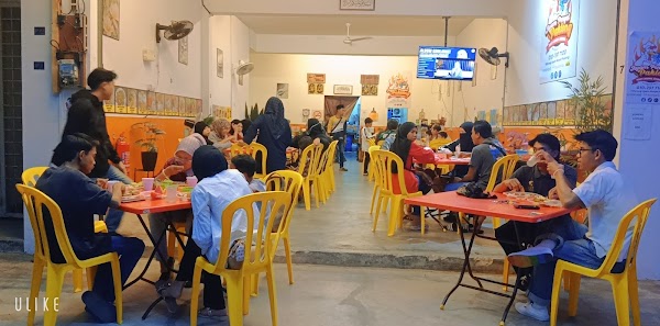 Warong Ayam Penyet Paklong - Photo 1