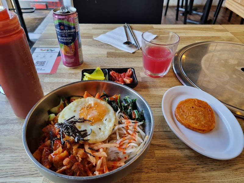 SCJ Bibimbap & Chimaek
