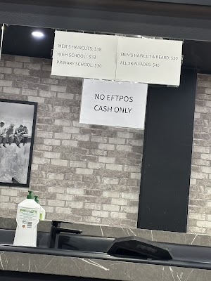 Barber On Banna photo 2