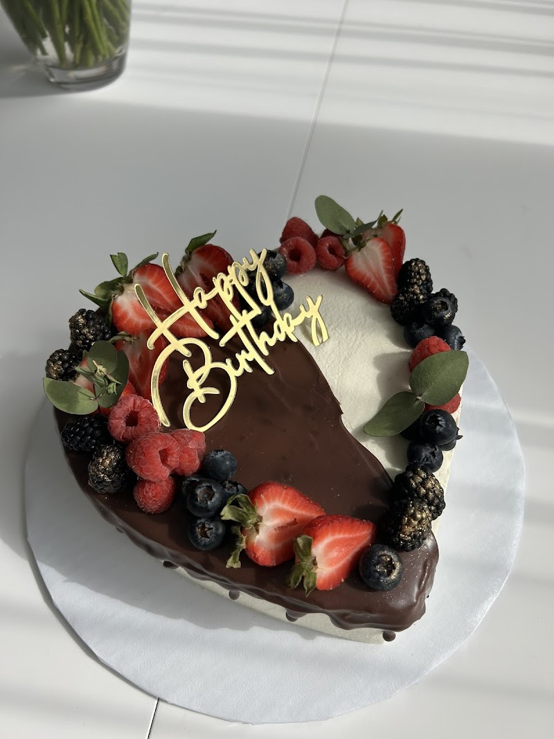 Divine Cakes