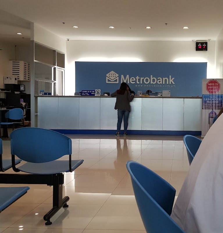 Metrobank Fort - Mckinley