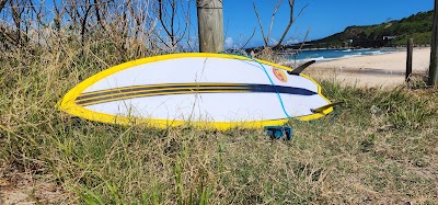 Caves Beach Surf Garage logo
