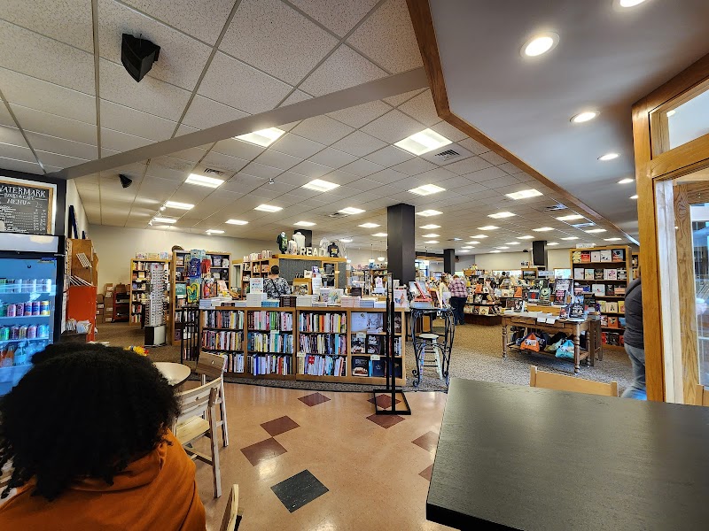 Watermark Books & Cafe photo 4
