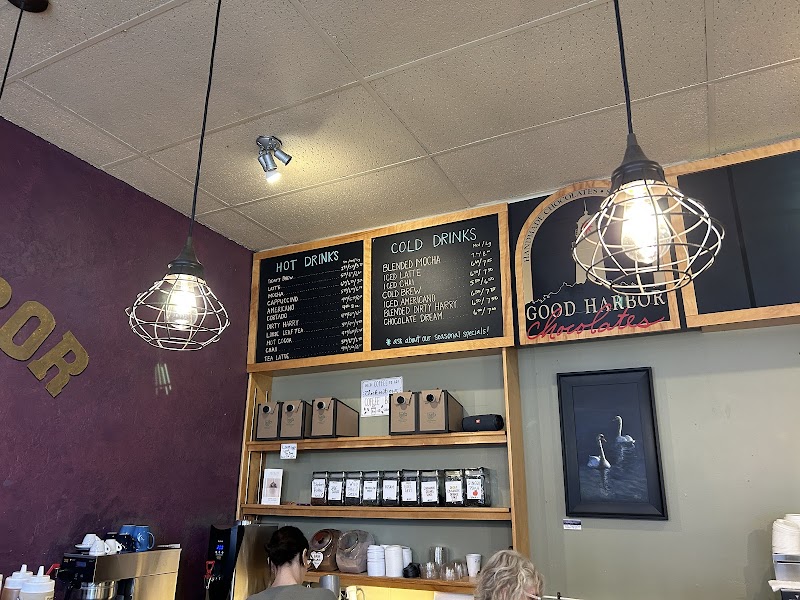 Good Harbor Coffee & Bakery photo 4
