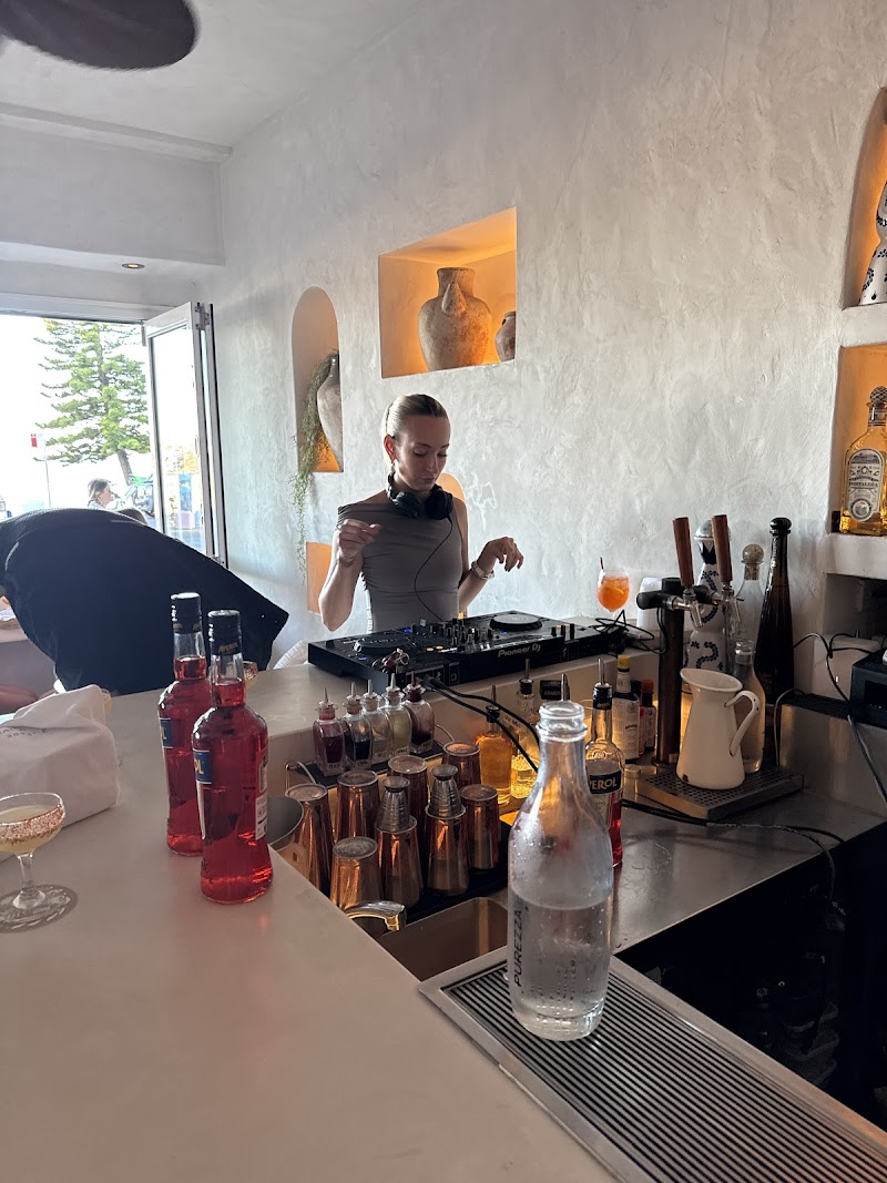 Ikaria Bondi photo 4