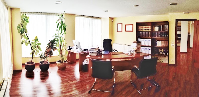 Jacobo Vázquez Abogados photo 4