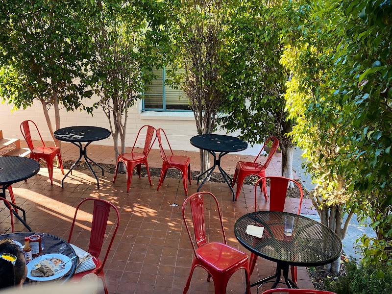 Crushcakes & Cafe photo 1