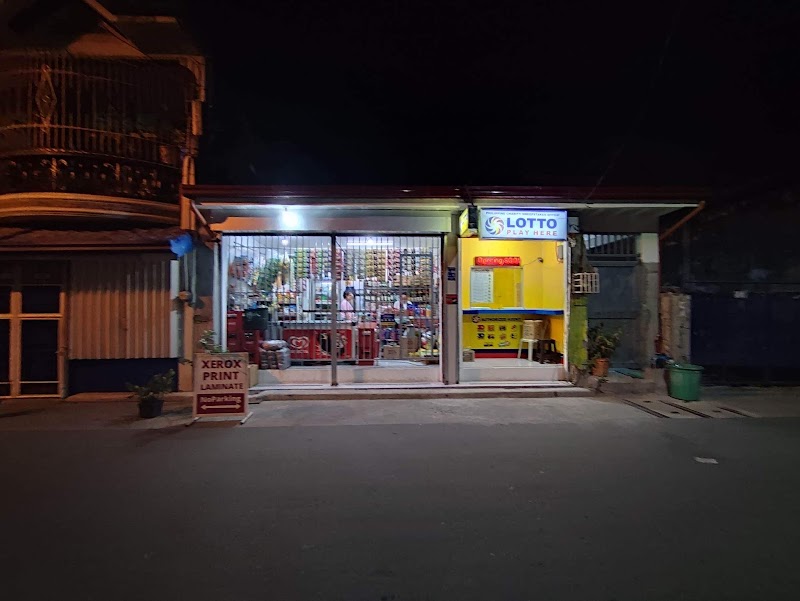 Leanna’s Store