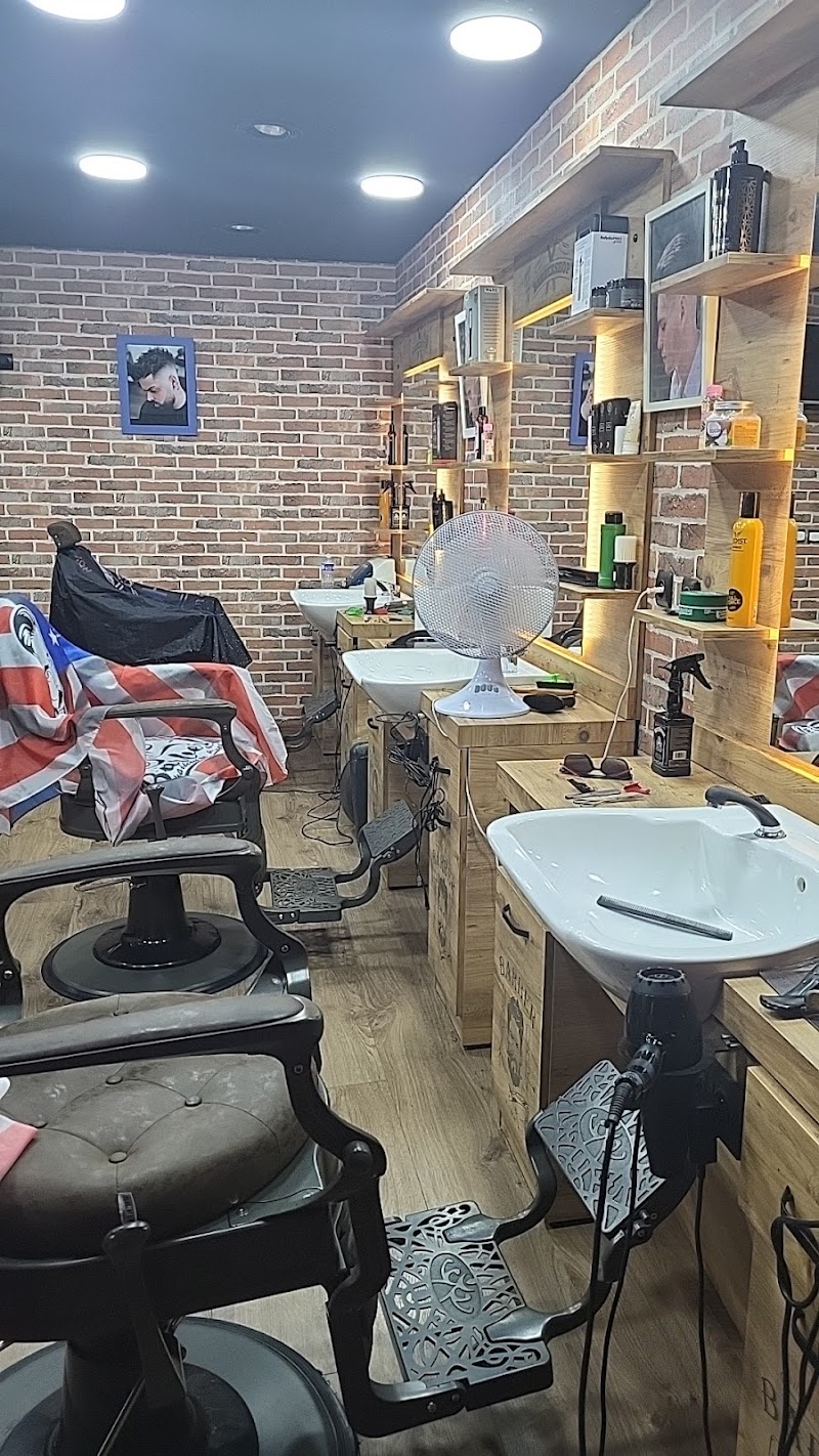BARBER STYLE 32 — photo 2