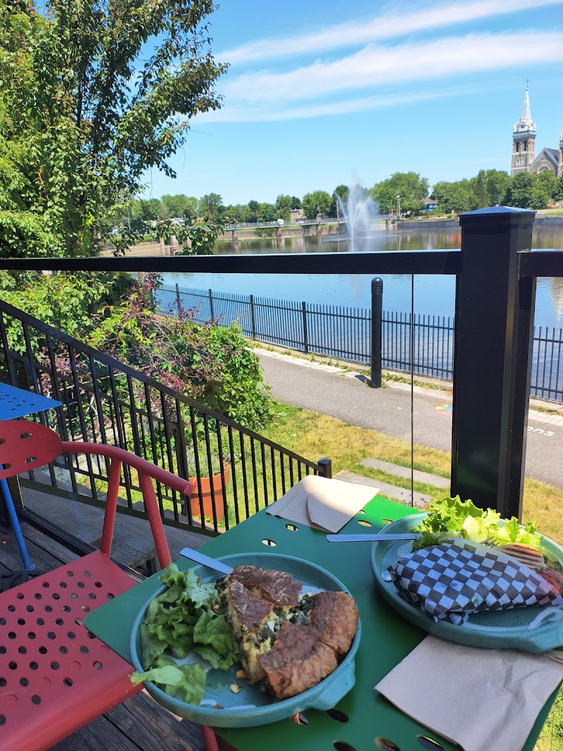 Yamaska Café, Épicerie -Fine . photo 2