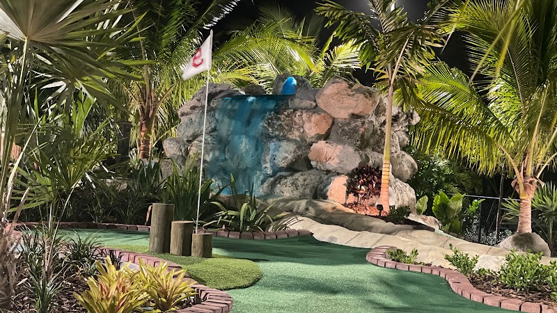 Porky's Bayside Mini Golf — Miniature Golf Course in Marathon