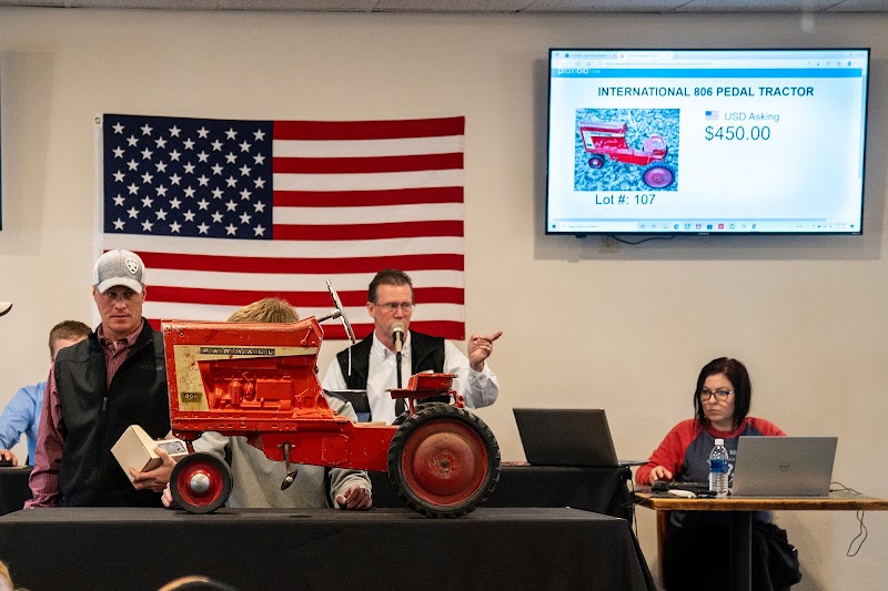 Creamer Auction CO LLC photo