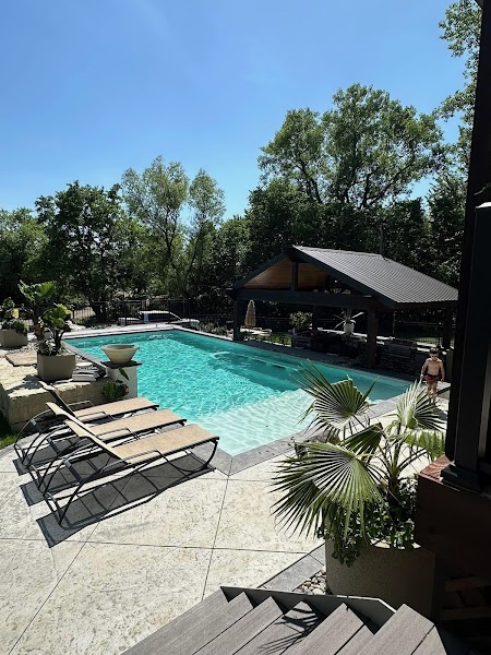 A & S Custom Pools
