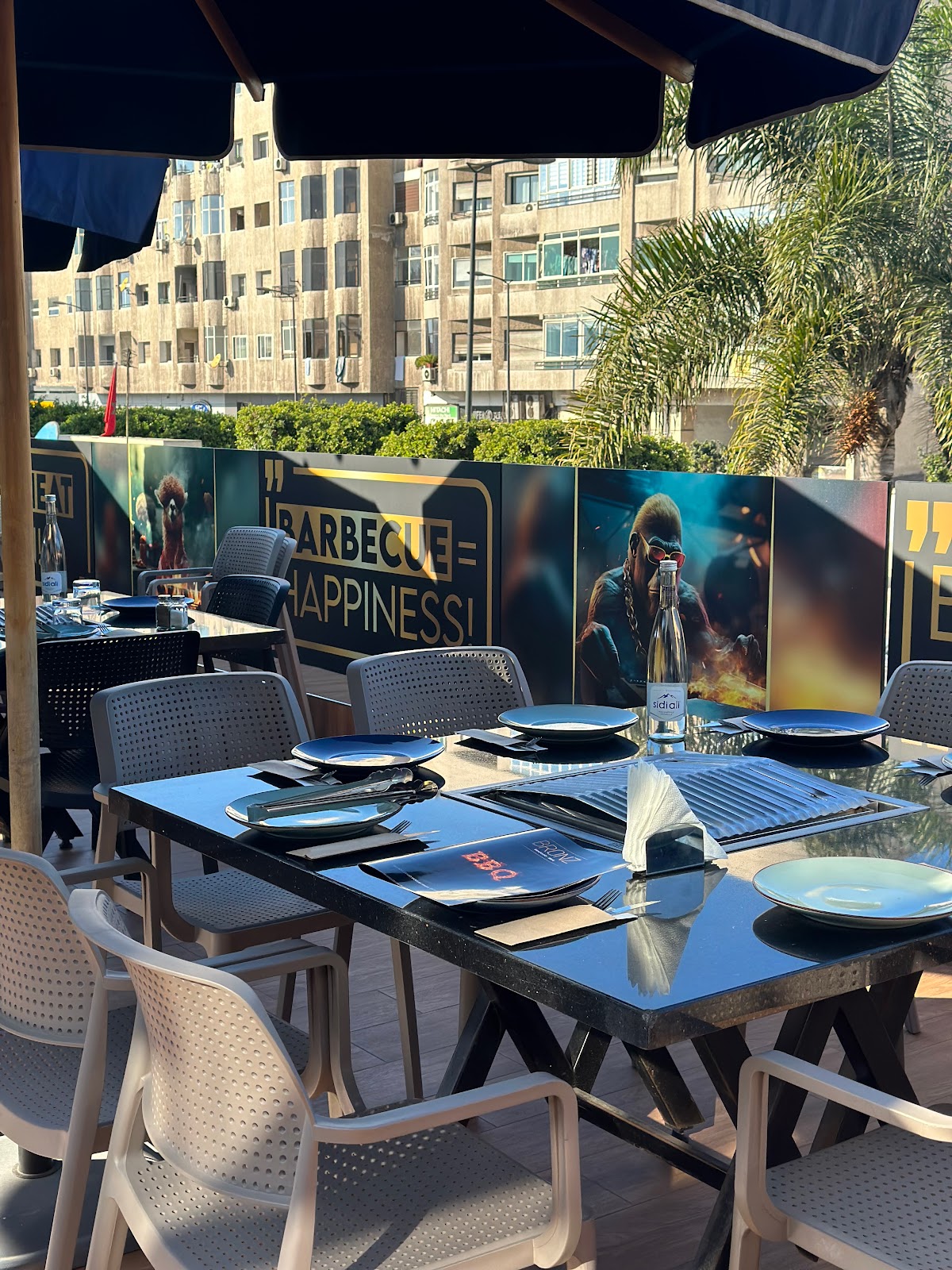 BRONZ - Casablanca in casablanca