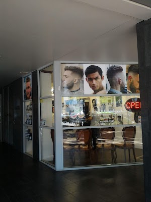 Fast cut Barber photo 2