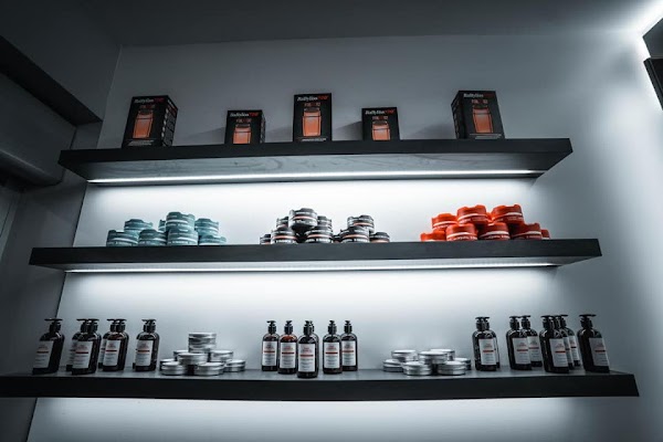 Royal Blends Barbershop Campbelltown photo 3