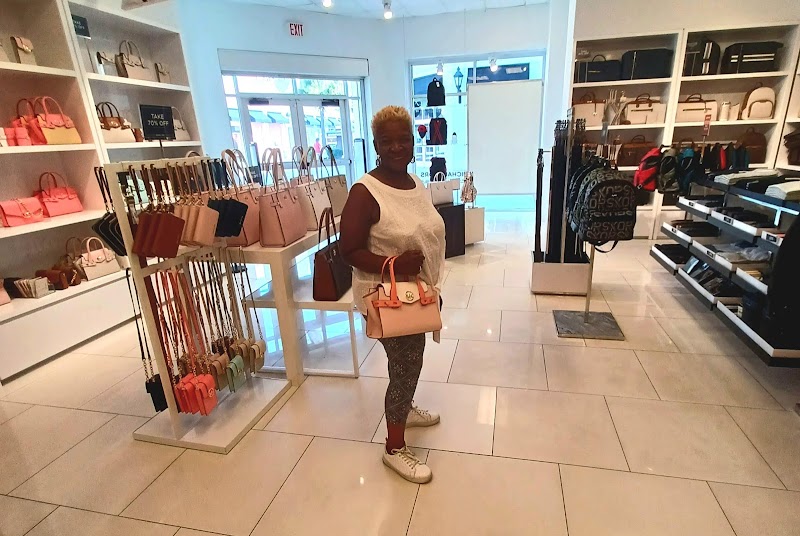 Tanger Outlets Charleston photo 2