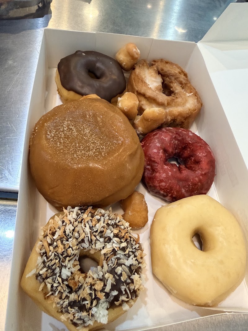 Maynard's Donuts & Coffee photo 3