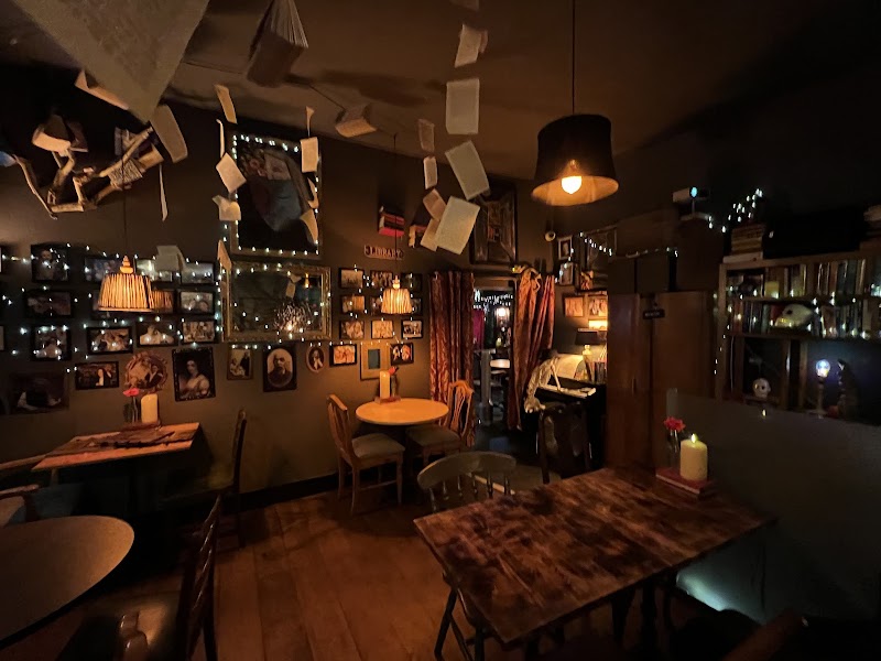 Thewitchez Restaurant