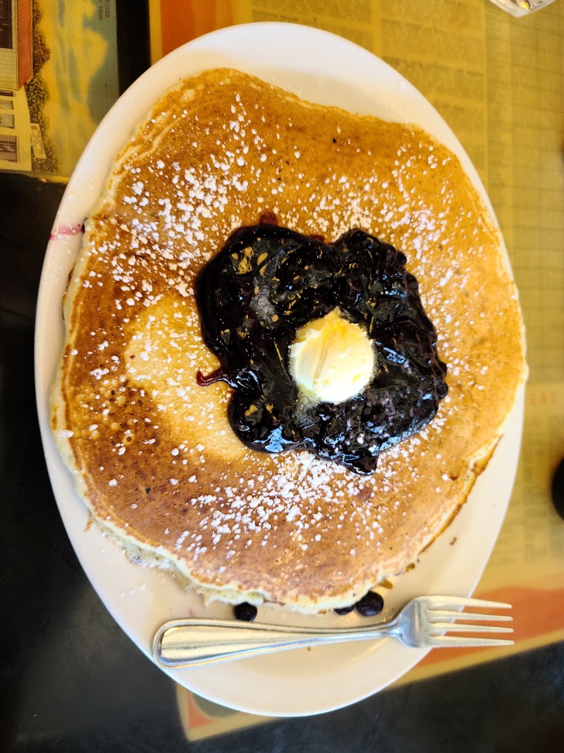 Trip's Diner photo 2