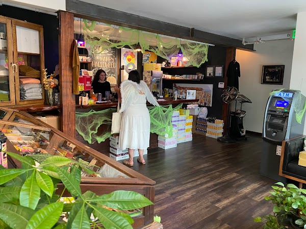 Fig & Thistle Apothecary 1