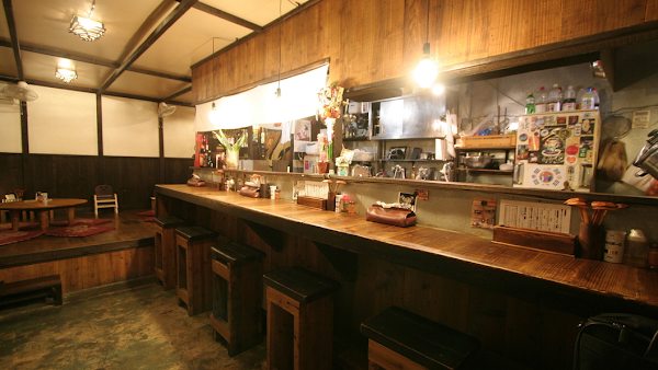 うまんちゅ豚骨ラーメン 天神矢