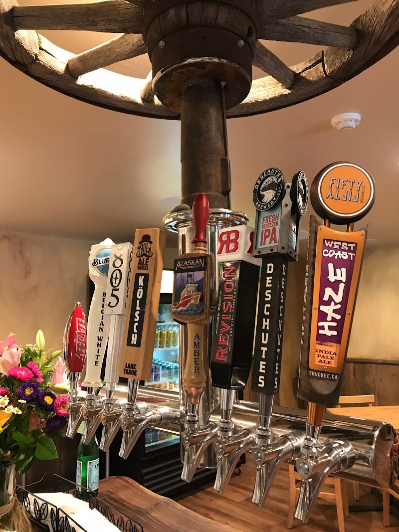 Tunnel Creek Café photo 2