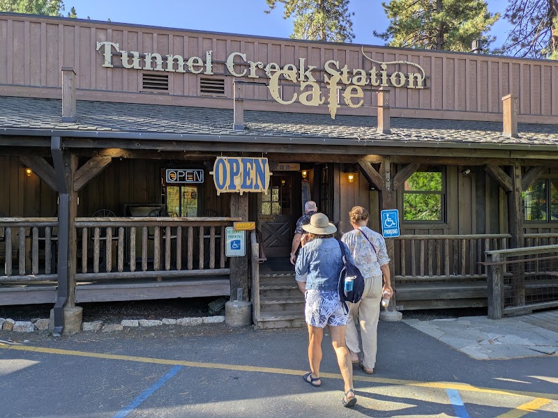 Tunnel Creek Café photo 4