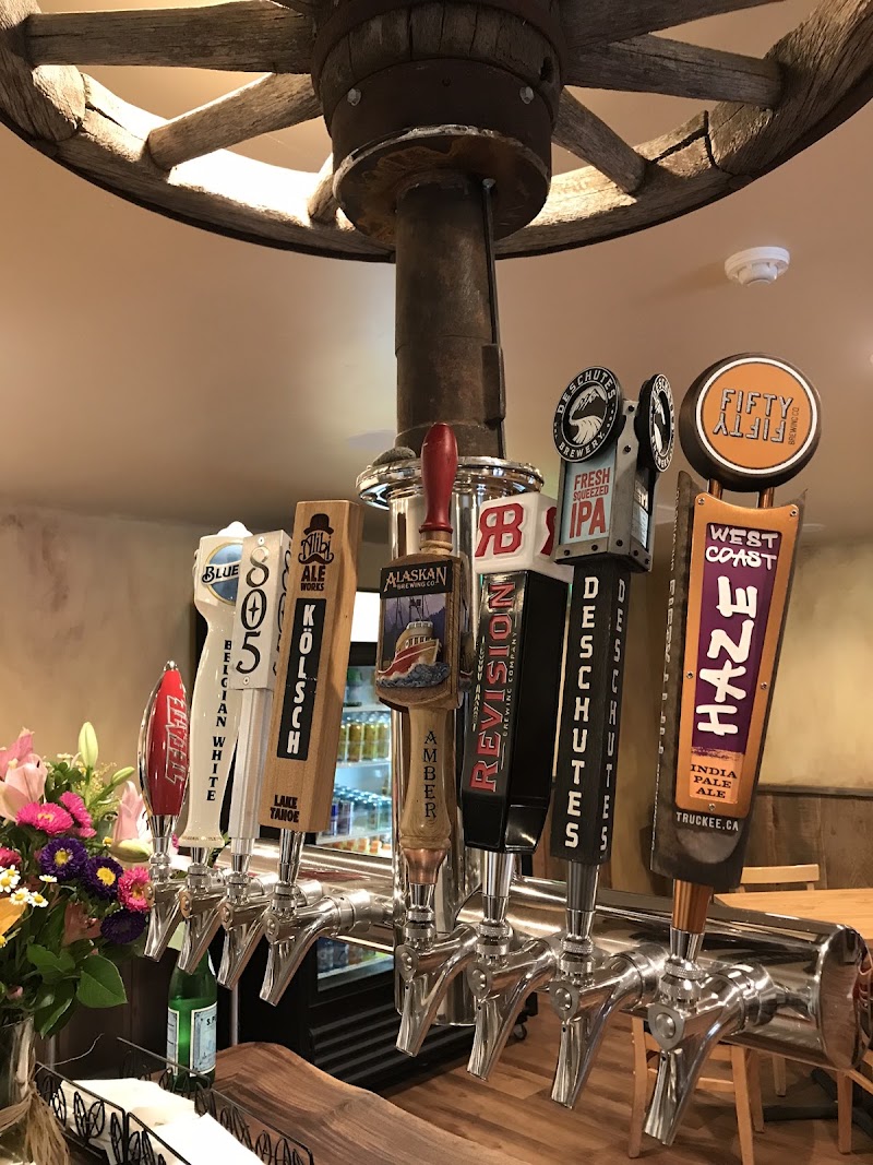 Tunnel Creek Café photo 3