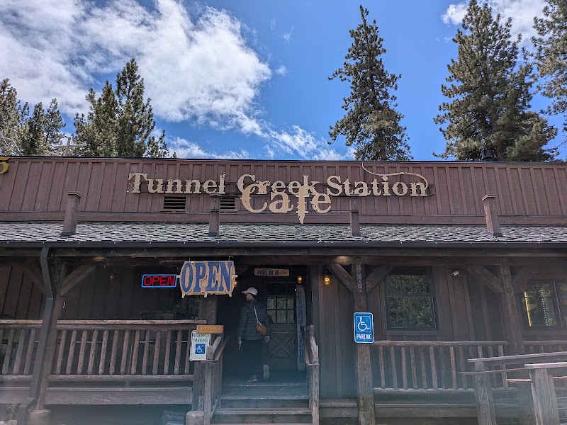 Tunnel Creek Café photo 4