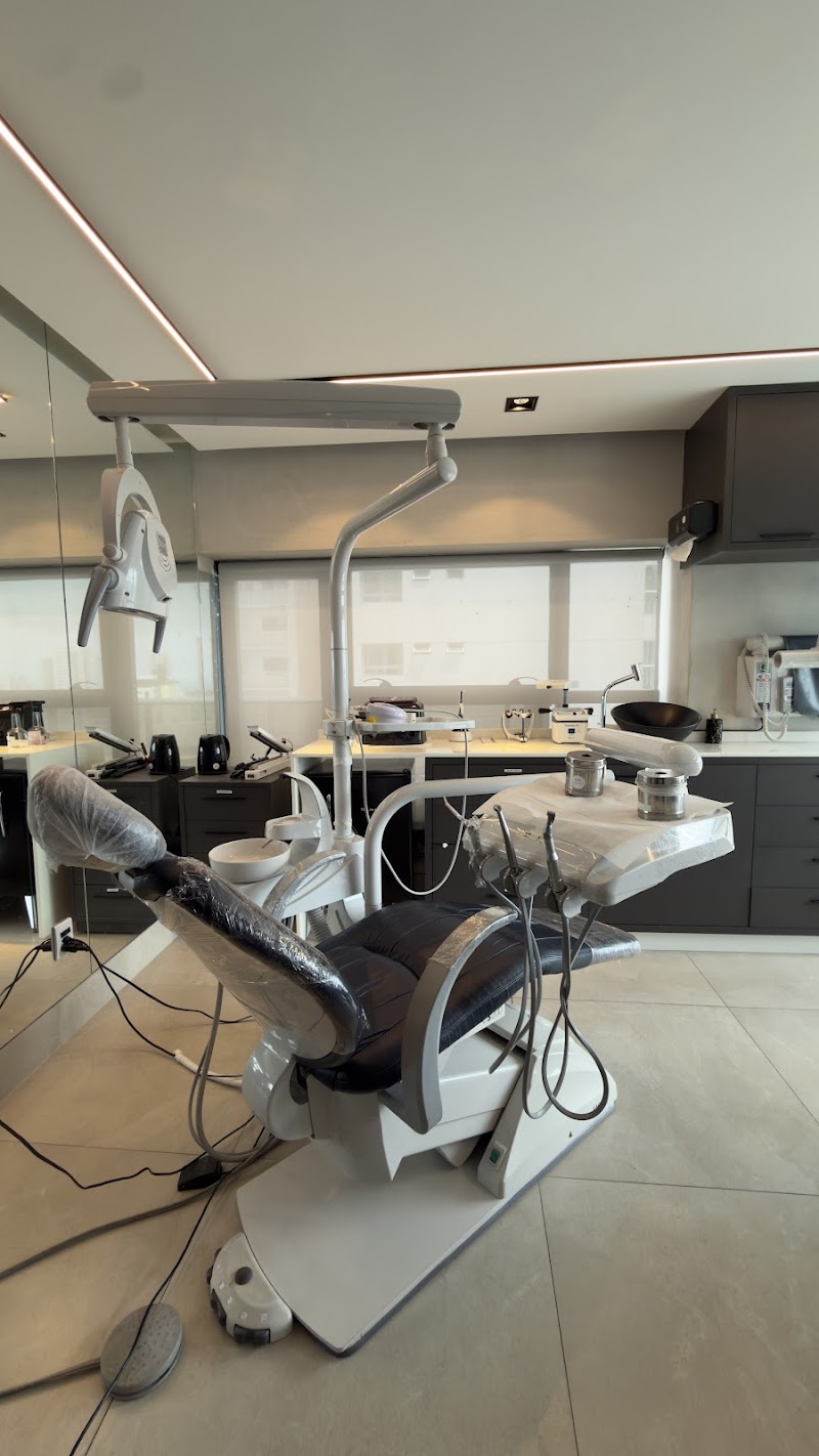 Dentista Dra. Beatriz Pinheiro - Odontologia Estética