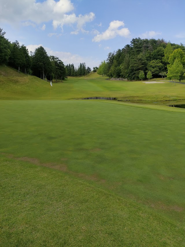Takatsuki Country Club - Photo 1